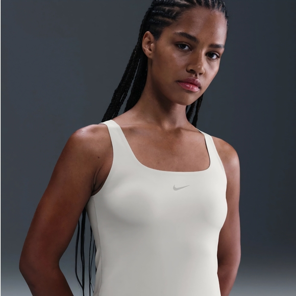 Nike Tops - Nike Form Tank Top Stealth Evaporation, Lt Orewood Barn, NWT